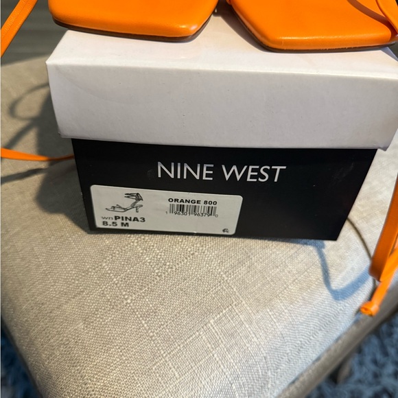 Nine West Orange Sandals Vibrant Strappy Design - Picture 4 of 14